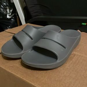 Oofos for recovery/ plantar fasciitis issues.